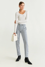 Load image into Gallery viewer, Straight Cotton Trousers
